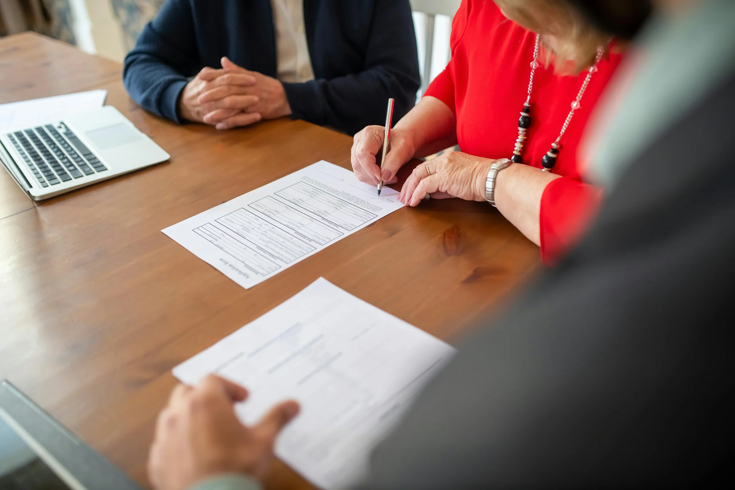 Transfer Your Domain to a New Registrar Without Downtime