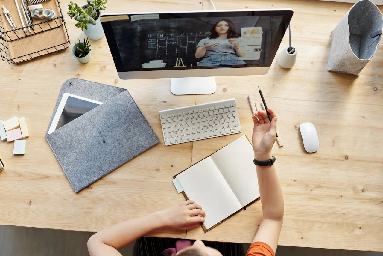 Scalable Online Learning Platform